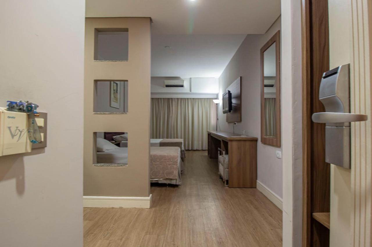 Hotel Victoria Villa Curitiba By Nacional Inn Exterior photo